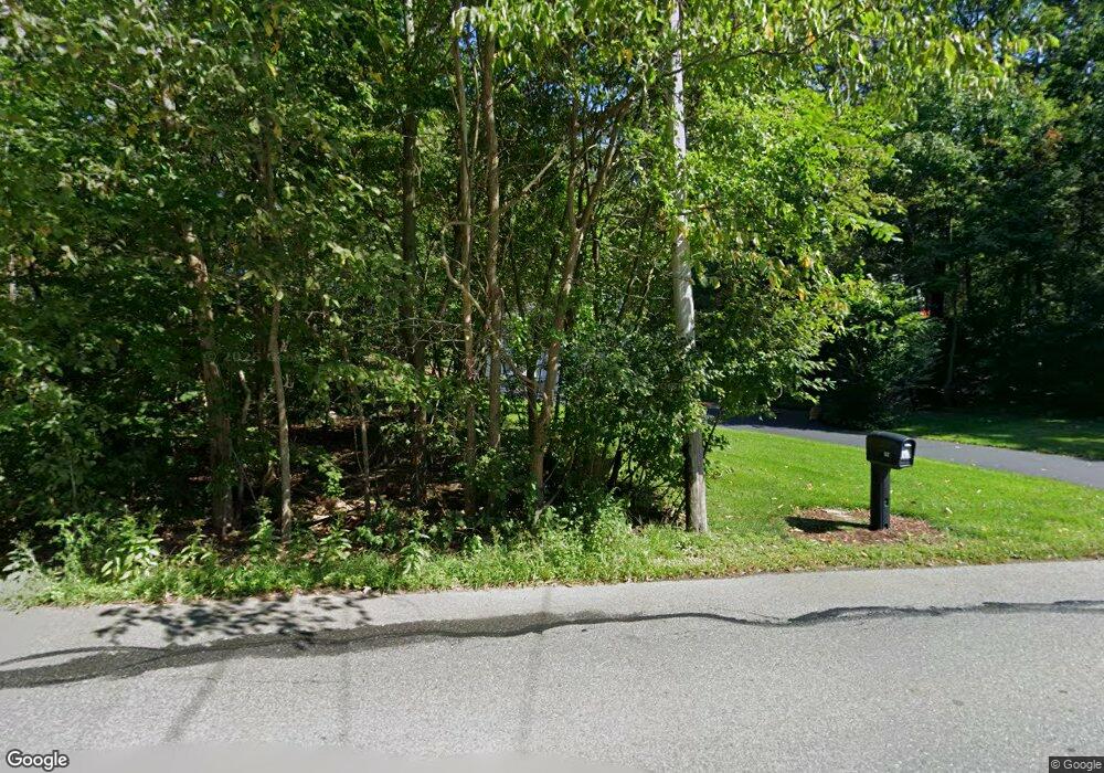 52 Conant Rd, Nashua, NH 03062 - photo 1