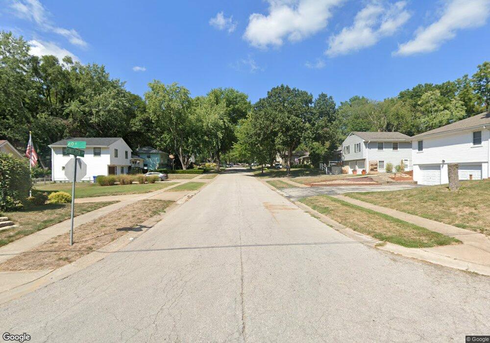 7206 Switzer St, Shawnee, KS 66203 - photo 1