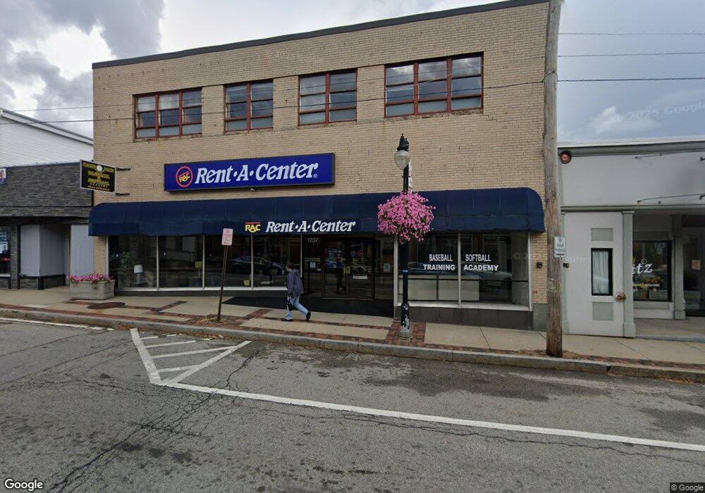 1237 Main St, West Warwick, RI 02893 - photo 1