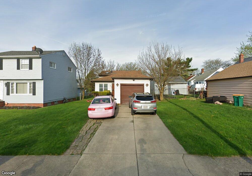 5034 Joseph St, Maple Heights, OH 44137 - photo 1