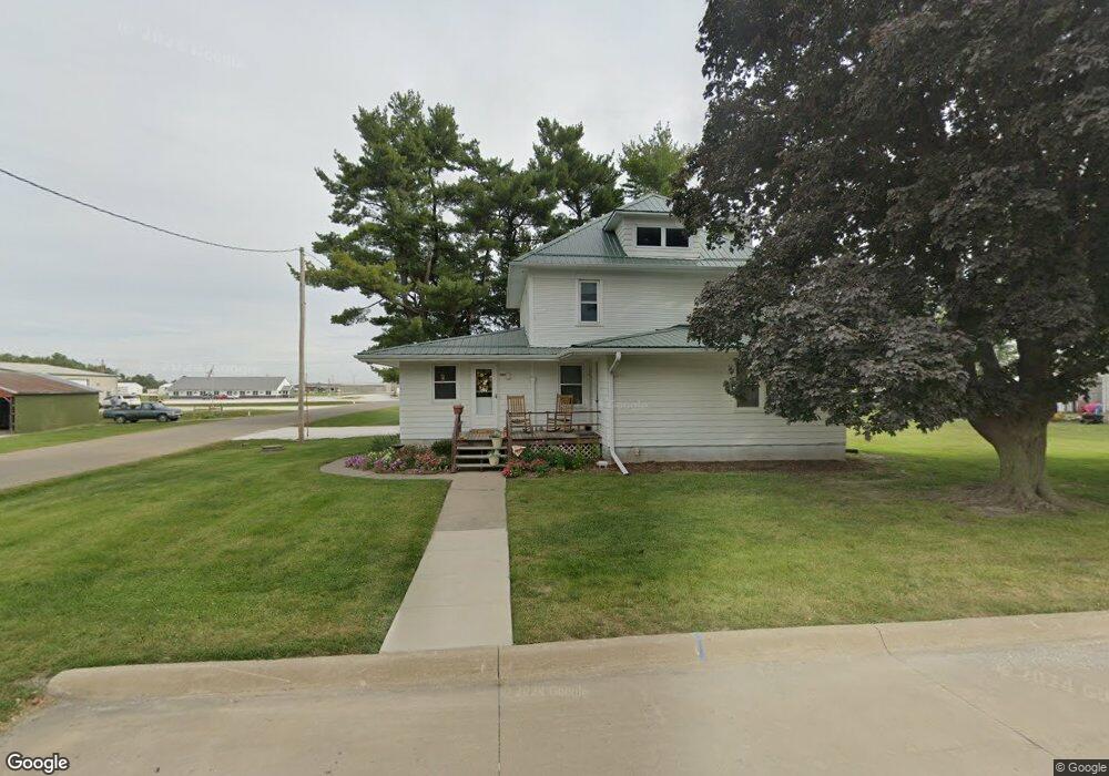 302 E Railroad St, Wayland, IA 52654 - photo 1