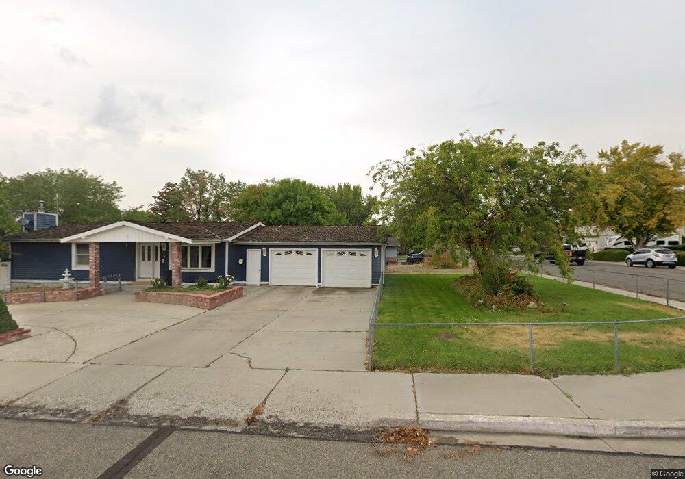 1653 Mizpah St, Winnemucca, NV 89445 - photo 1