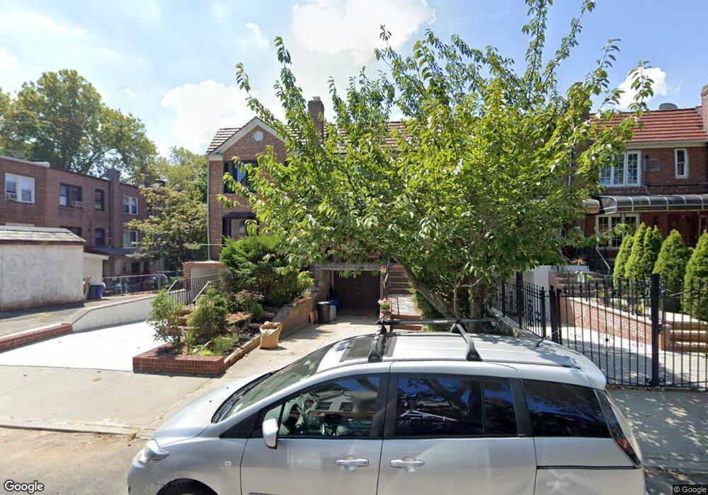 6850 Juno St, Forest Hills, NY 11375 - photo 1