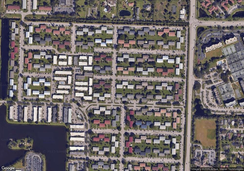 172 Coventry H unit 172, West Palm Beach, FL 33417 - photo 1