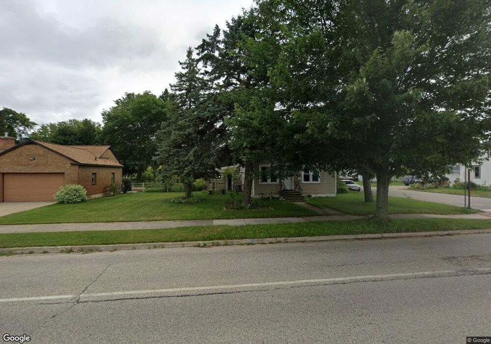 2103 18th Ave, Menominee, MI 49858 - photo 1