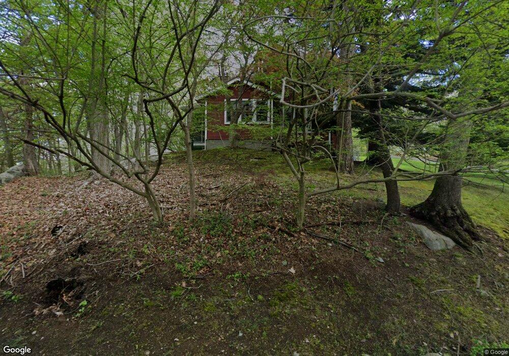 315 Millwood Rd, Chappaqua, NY 10514 - photo 1