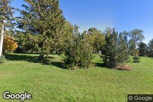 2922 Indian Ave, Hull, IA 51239