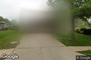 2220 Rodeo Dr, Lawrence, KS 66047