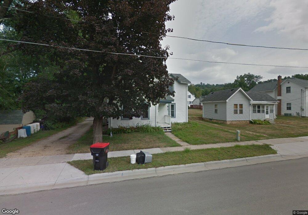 443 13th St, Red Wing, MN 55066 - photo 1