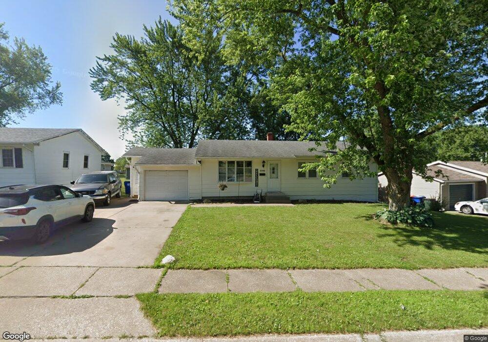 2345 W 41st St, Davenport, IA 52806 - photo 1
