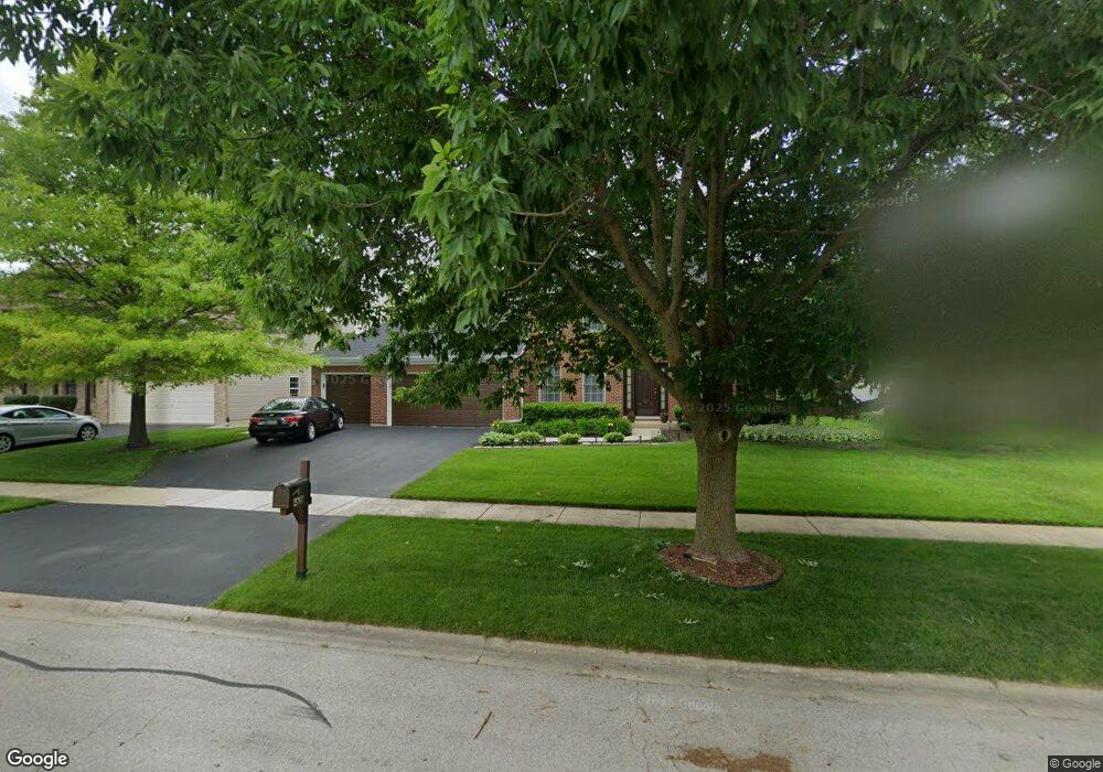 4616 Fesseneva Ct, Naperville, IL 60564 - photo 1