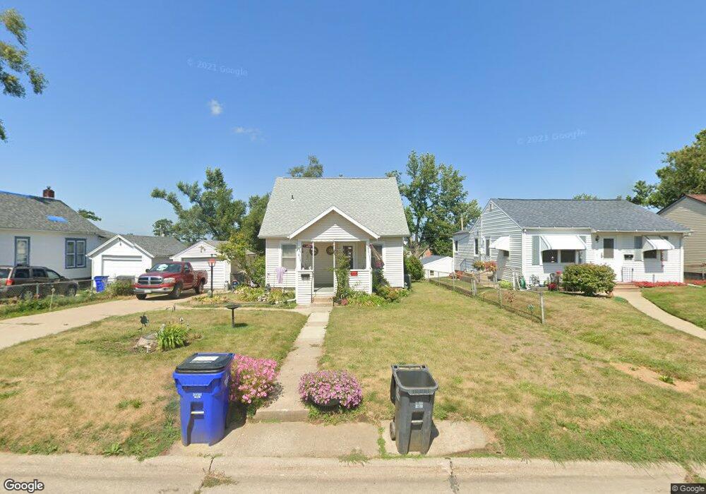 1324 19th Ave SW, Cedar Rapids, IA 52404 - photo 1