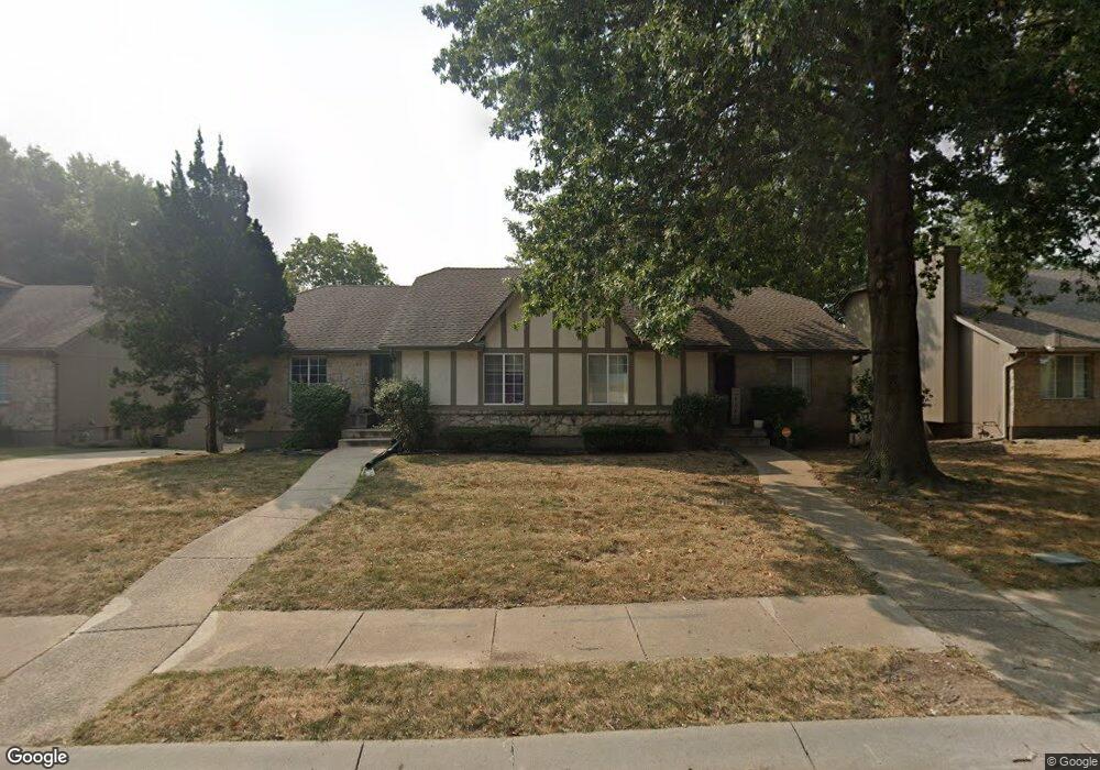 1308 NW Village Dr, Blue Springs, MO 64015 - photo 1