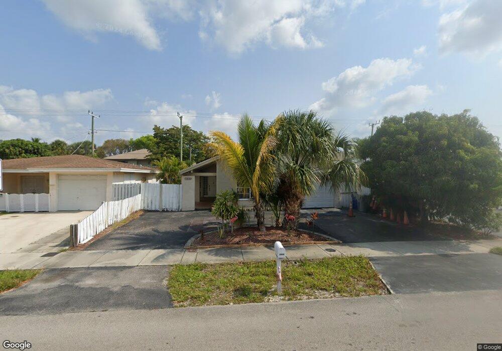 1800 NE 39th Ct unit 1002, Pompano Beach, FL 33064 - photo 1