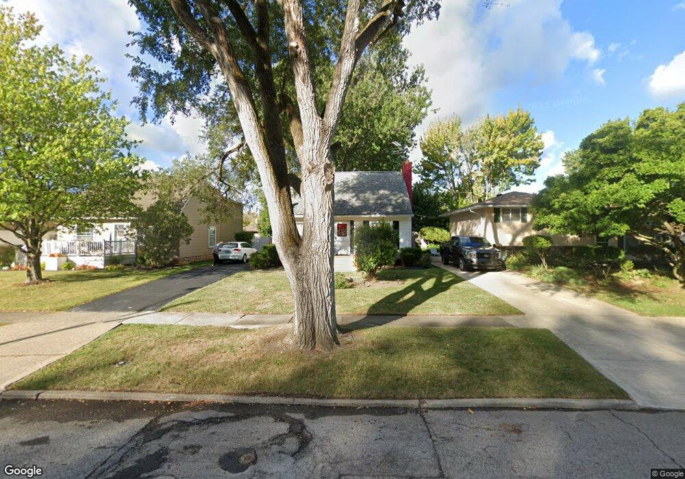 256 Erieview Blvd, Sheffield Lake, OH 44054 - photo 1