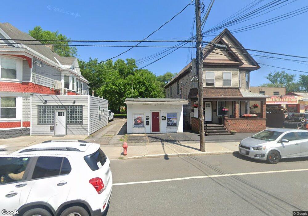 1717 Broadway, Schenectady, NY 12306 - photo 1