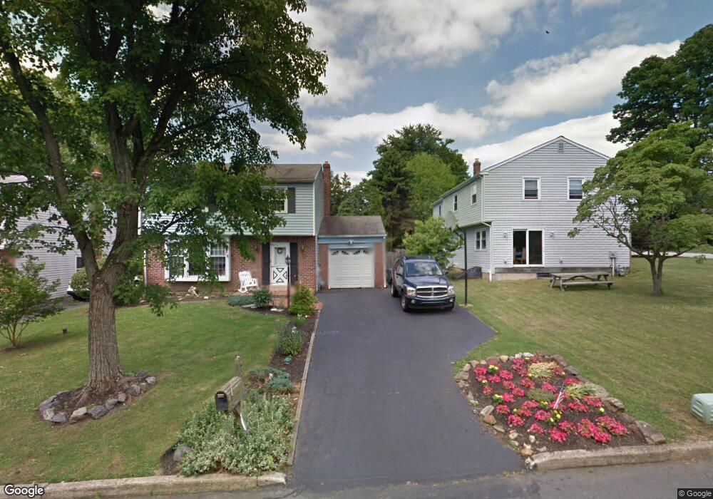 182 Woodlark Ln, Media, PA 19063 - photo 1