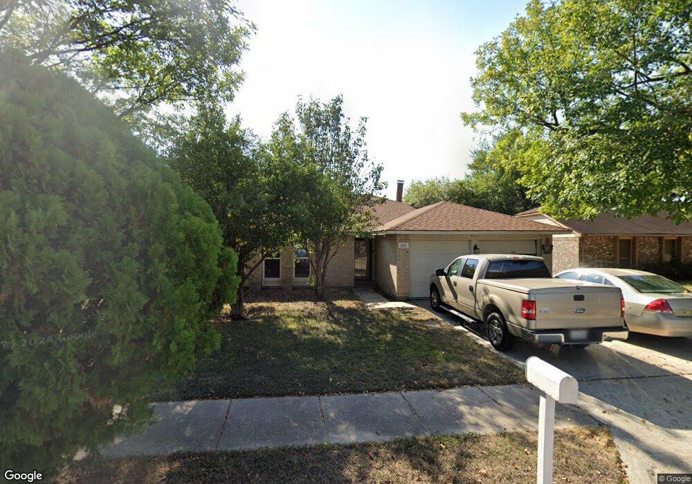 3451 Sandbrook Dr, Houston, TX 77066 - photo 1