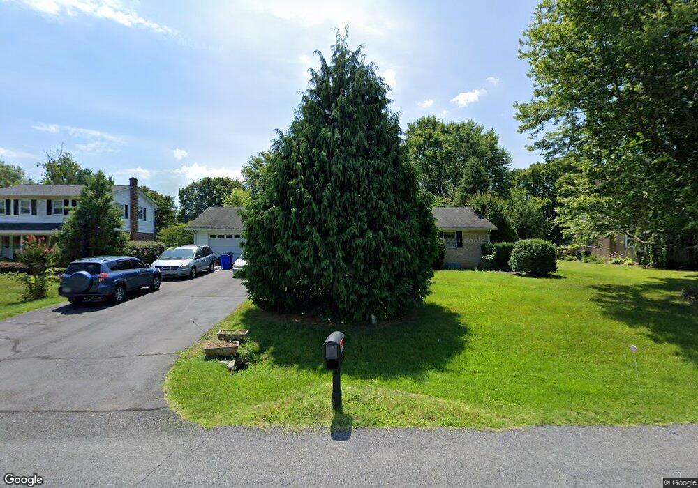 8121 Runnymeade Dr, Frederick, MD 21702 - photo 1