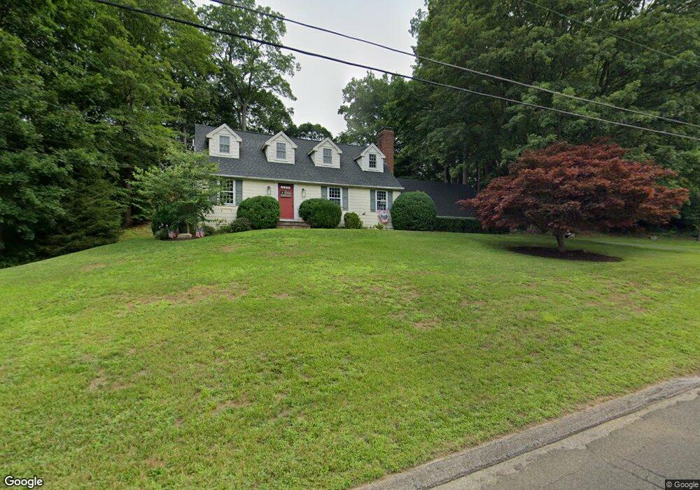 13 Lantern Dr, Ridgefield, CT 06877 - photo 1