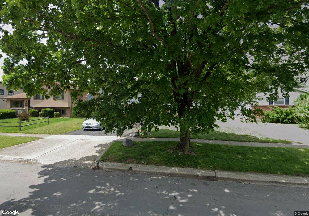 6141 Northgap Dr, Columbus, OH 43229 - photo 1