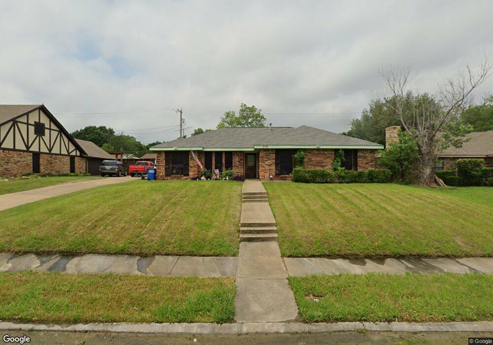 316 Briarwood Dr, Wylie, TX 75098 - photo 1