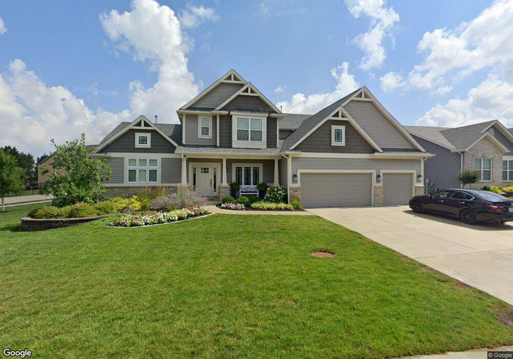 336 Wyndemere Dr, Lake Saint Louis, MO 63367 - photo 1