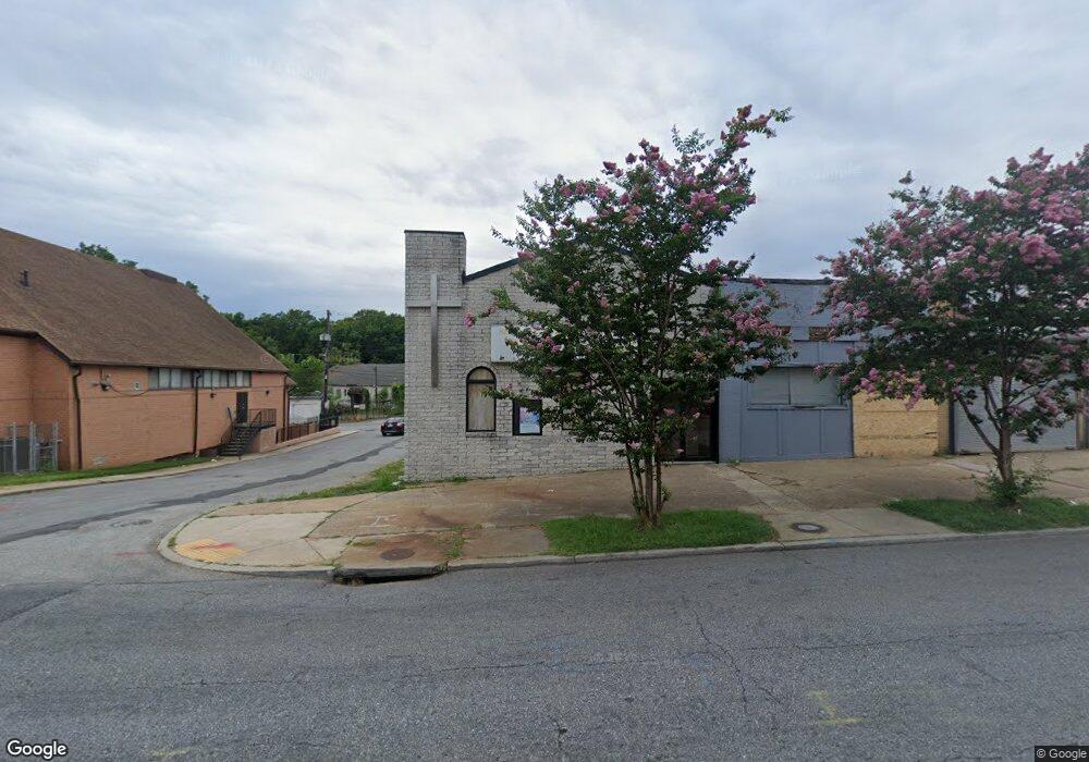 30 S Hilton St, Baltimore, MD 21229 - photo 1