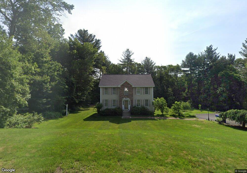 13 Cheshire Ct, Londonderry, NH 03053 - photo 1