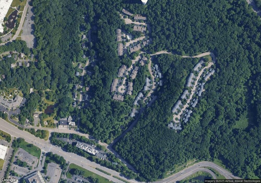 1005 Brentwood Dr, Tarrytown, NY 10591 - photo 1