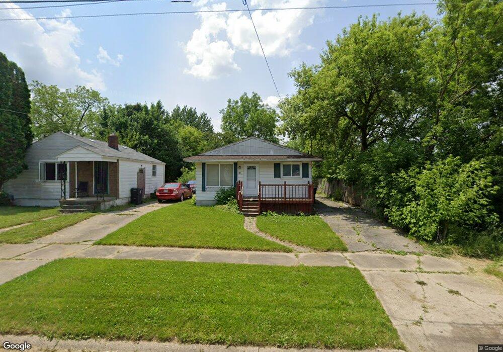1110 Stocker Ave, Flint, MI 48503 - photo 1
