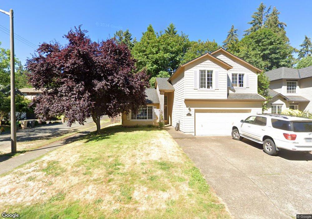 17239 Rebecca(pd Closing), Lakeoswego, OR 97035 - photo 1