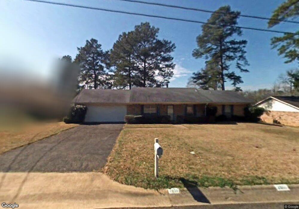 2801 Aspen St, Kilgore, TX 75662 - photo 1