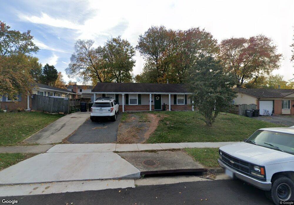 513 W Maple Ave, Sterling, VA 20164 - photo 1