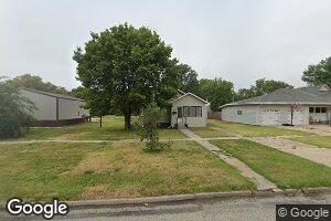 606 S Main St, Plainville, KS 67663