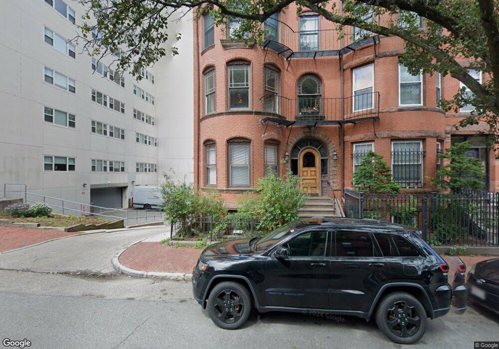 203 Saint Botolph St unit 10, Boston, MA 02115 - photo 1