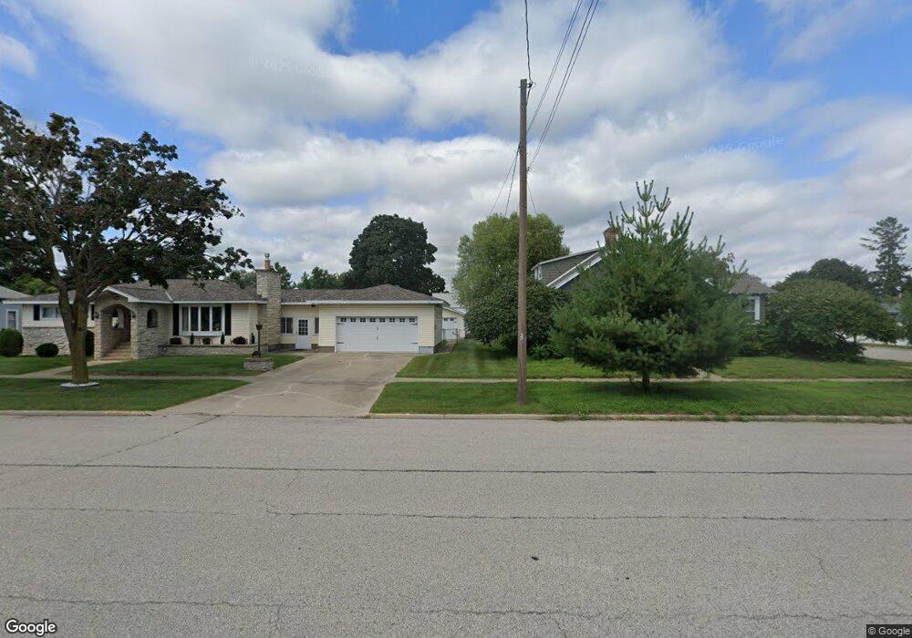 1510 20th Ave, Menominee, MI 49858 - photo 1