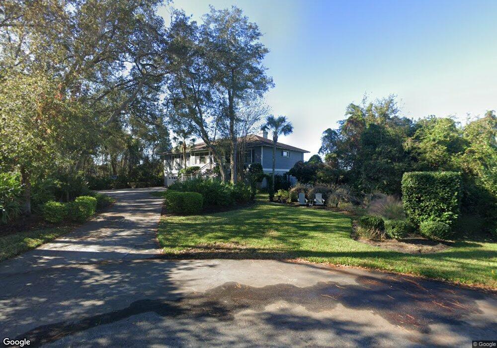 325 Wild Heron Dr, St. Simons Island, GA 31522 - photo 1