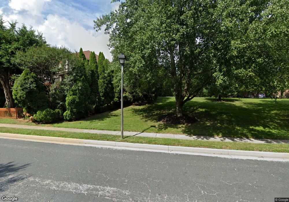 24 Faraday Dr, Lutherville Timonium, MD 21093 - photo 1