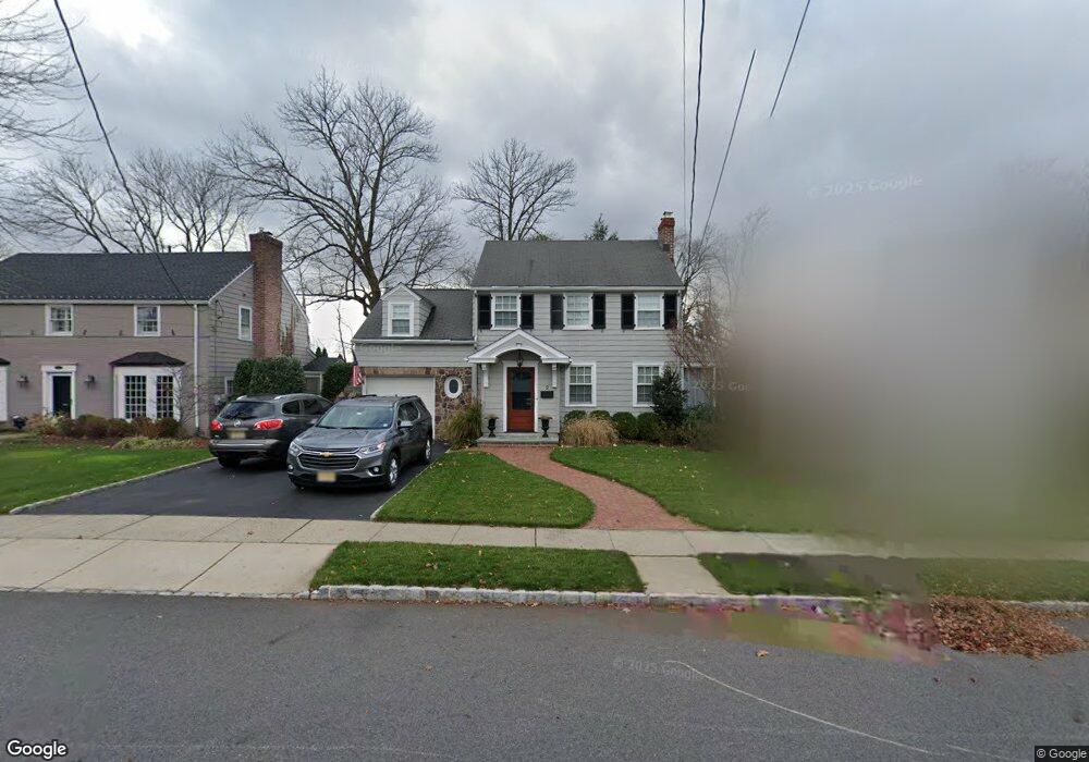 2 Elmwood Rd, Cedar Grove, NJ 07009 - photo 1