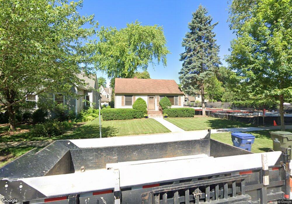 709 N Brainard St, Naperville, IL 60563 - photo 1