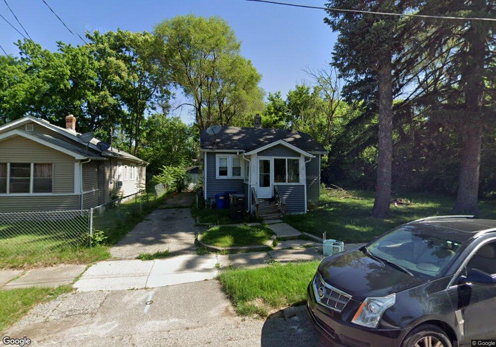 235 E Lakeview Ave, Flint, MI 48503 - photo 1