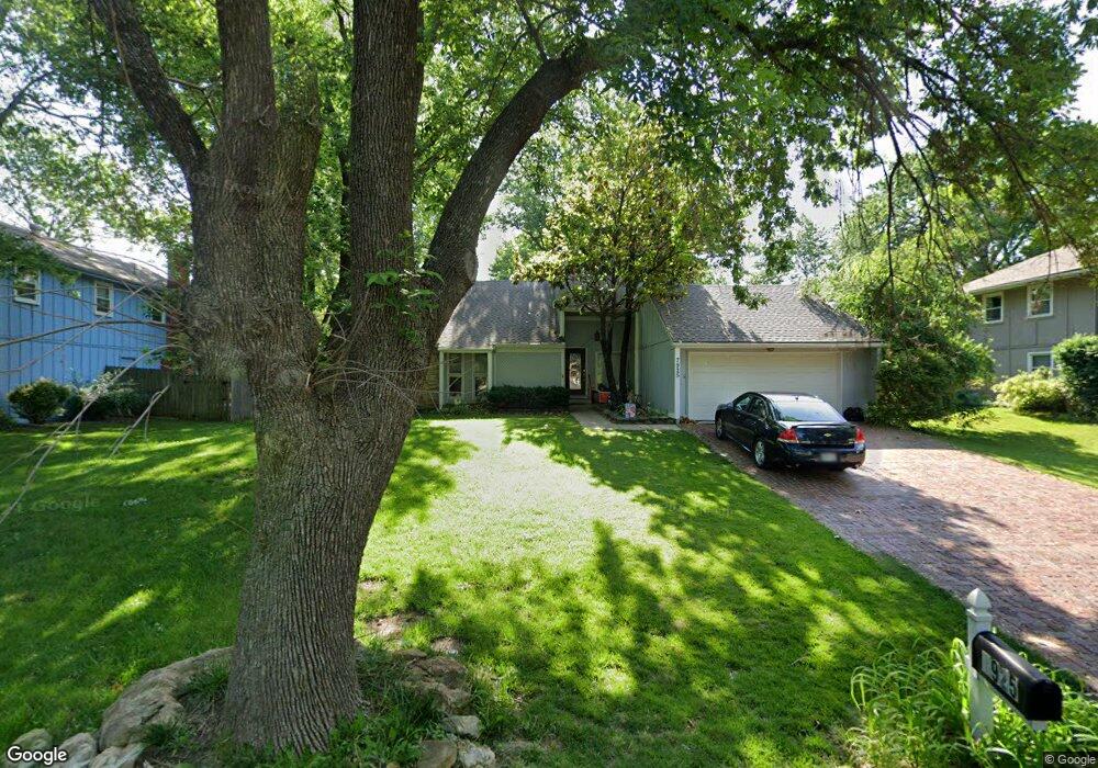 7925 Noland Rd, Lenexa, KS 66215 - photo 1