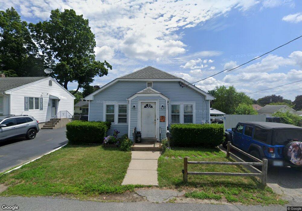 39 Fairview Ave, Cumberland, RI 02864 - photo 1