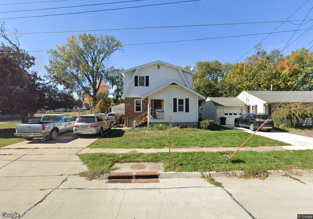 307 E 13th St N, Newton, IA 50208 - photo 1
