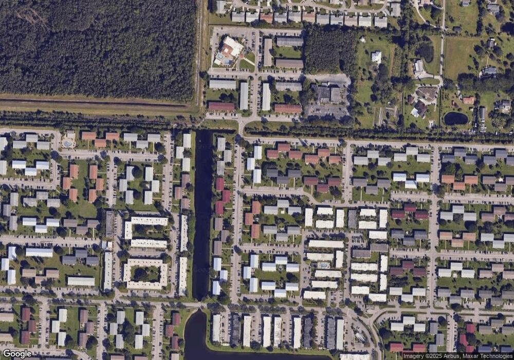 271 Sheffield L unit 271, West Palm Beach, FL 33417 - photo 1