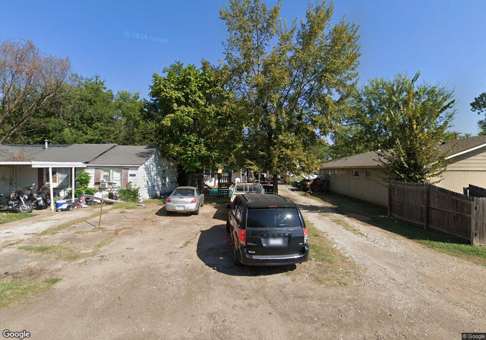 203 SW 9th St, Muldrow, OK 74948 - photo 1