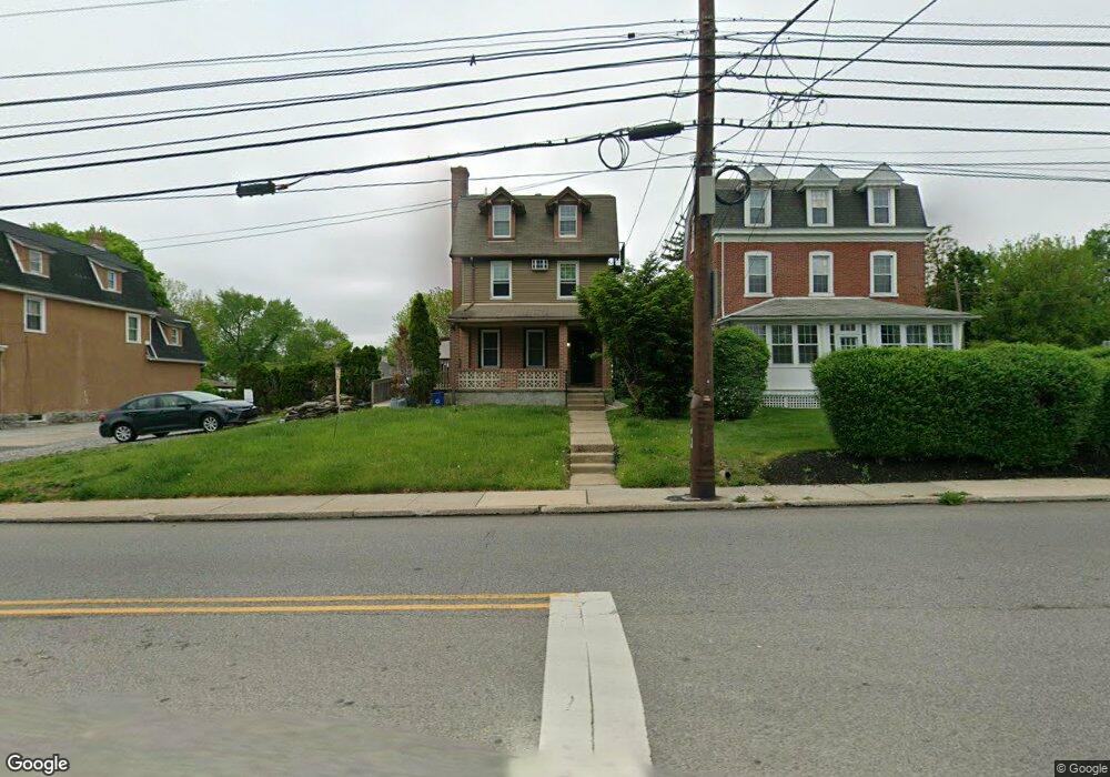 1820 Butler Pike unit 1, Conshohocken, PA 19428 - photo 1