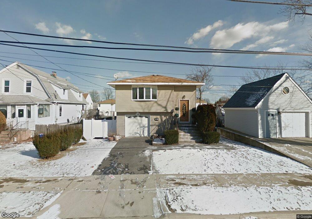 181 S Bay Ave, Freeport, NY 11520 - photo 1