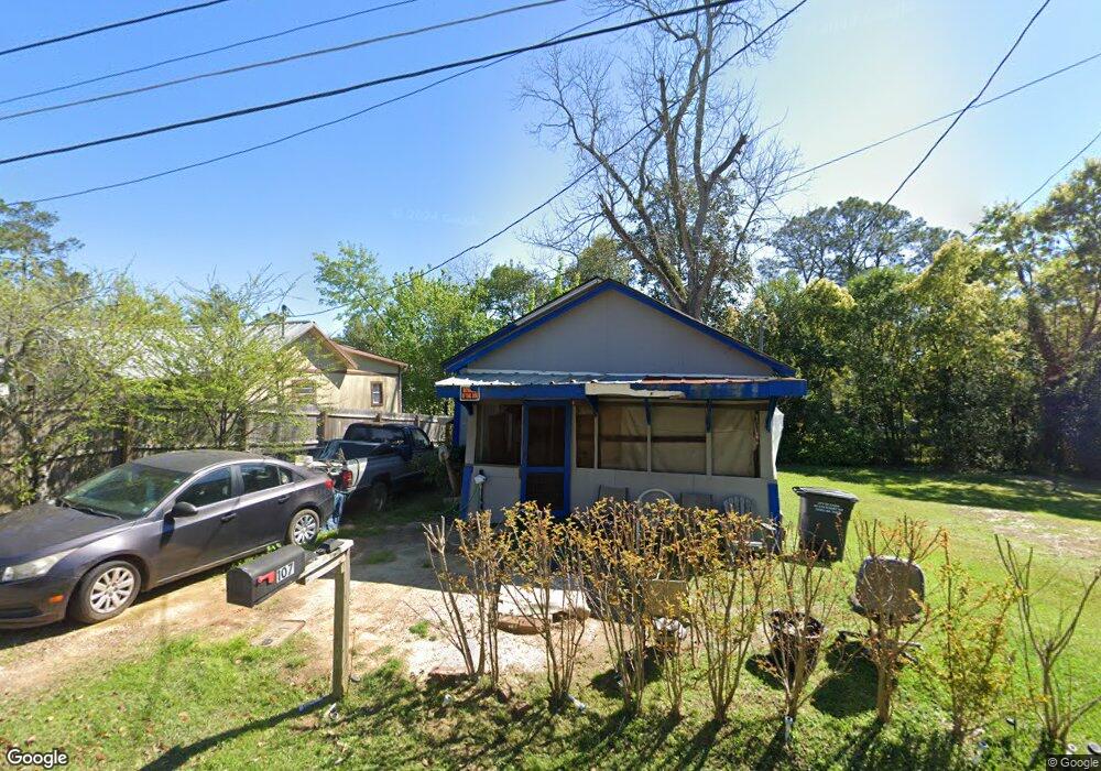 107 10th St SW, Cairo, GA 39828 - photo 1